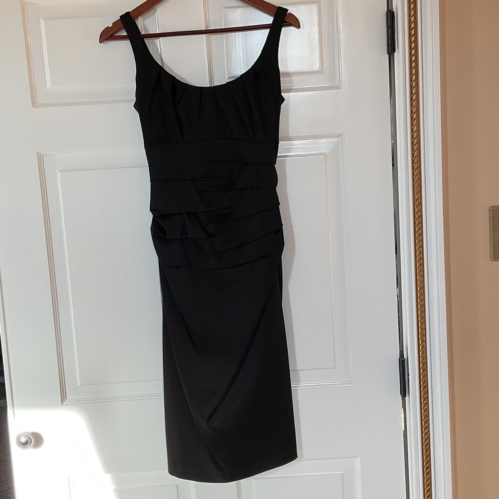 Suzi Chin for maggy boutique Black Cocktail Dess Size 6